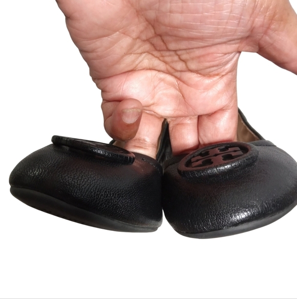 Tory Burch Women's Allie Black Leather Flat Loafers Size 7.5 - Picture 5 of 8